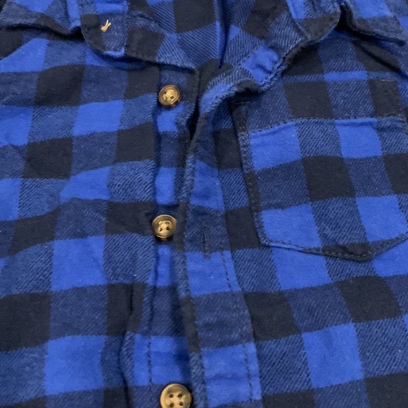 Carter’s & Joe Fresh Button-Down Long-Sleeve Shirts in Flannel Blue/Black/White - Picture 6 of 8